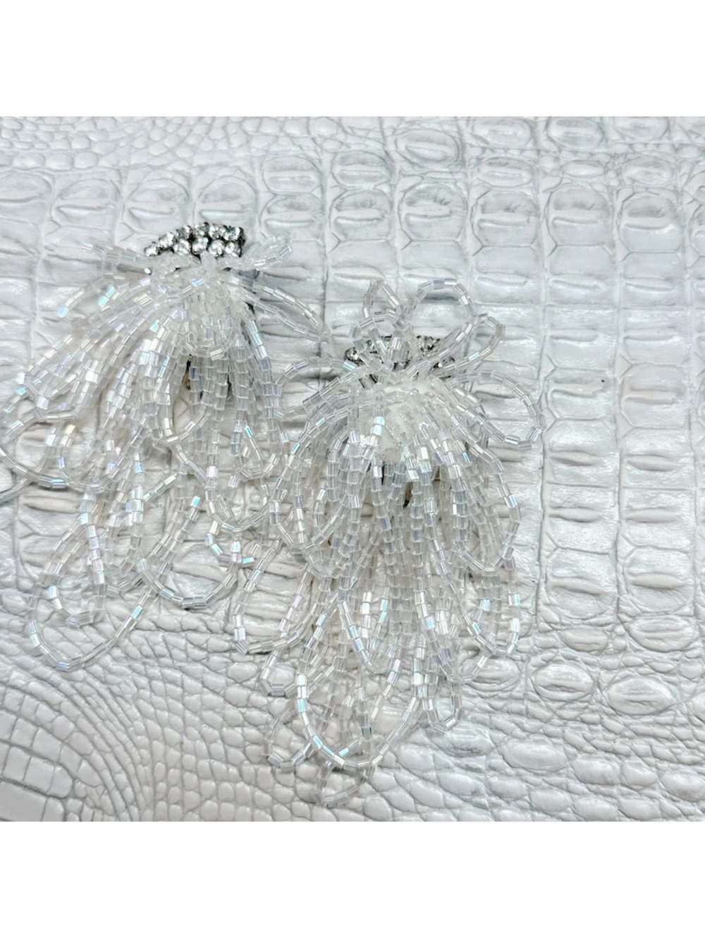 6242mc. White Seed Bead Vintage Clip ONs